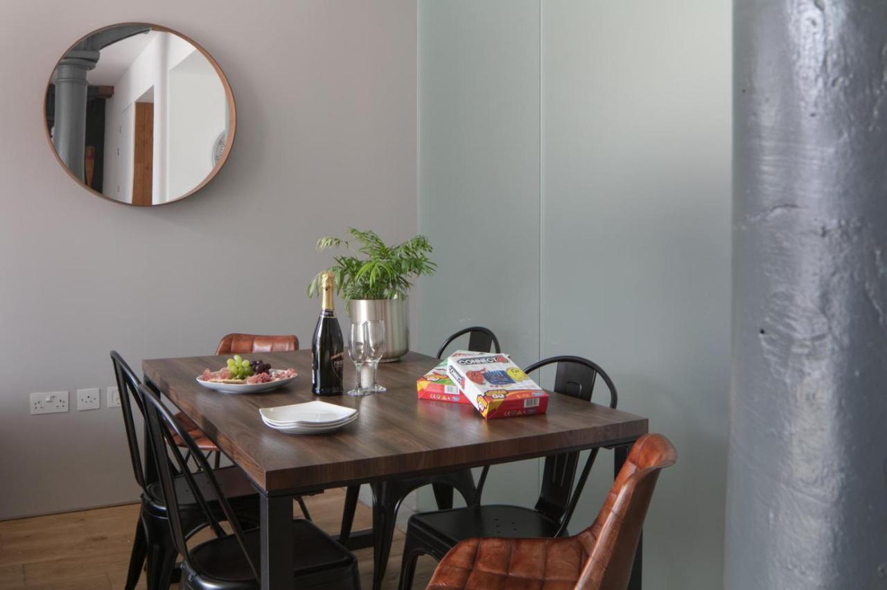 Two-Bedroom Apartment At Royal William Yard, Plymouth Exterior foto